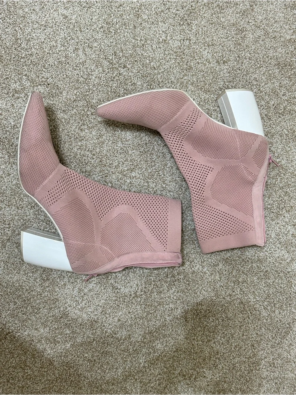 Jeffrey Campbell Dusty Rose Knit Pointed Sock Booties size 9